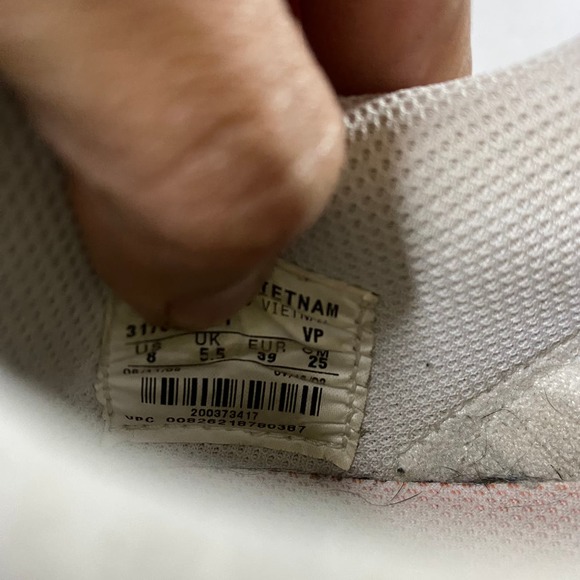 Nike Dunk Low Triple White Shoes Sneakers Women's 8 - Picture 7 of 8